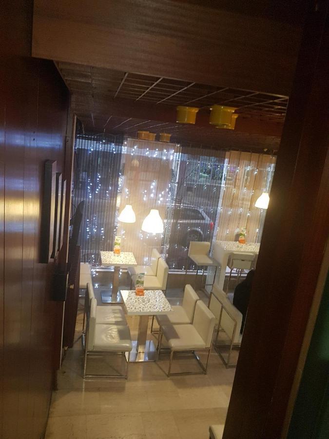 Hotel Sax Balkan 디미트로프그라드 외부 사진