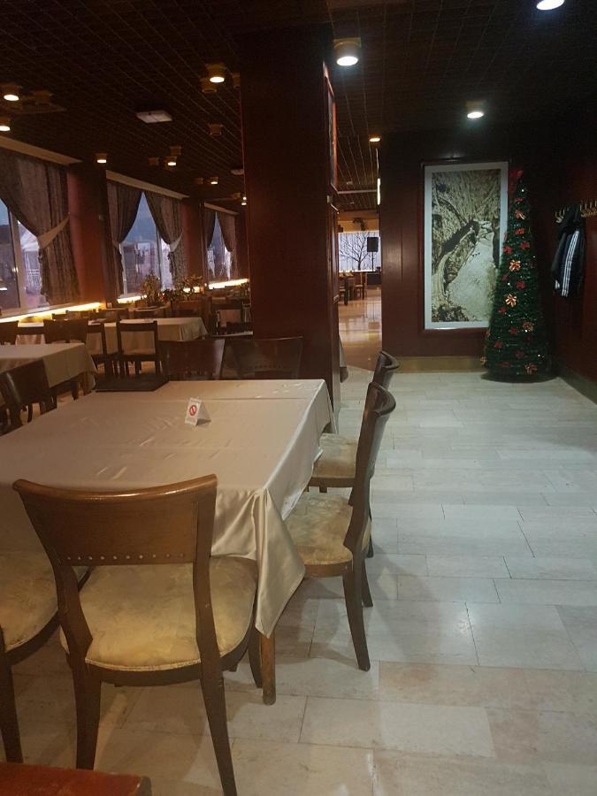 Hotel Sax Balkan 디미트로프그라드 외부 사진